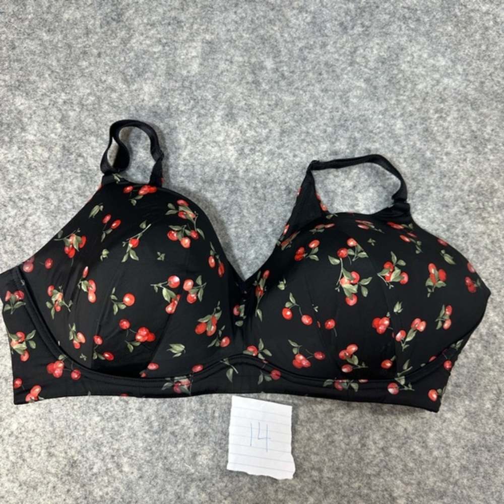 Torrid Curve Cherry underwire fully lined bra 44 DD